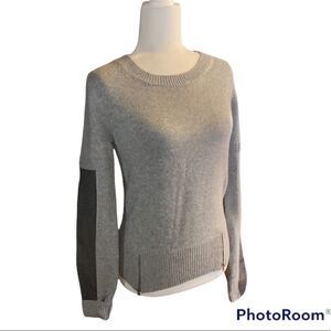 NWT Aiko Women’s Grey and Black Sweater Size M